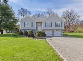 103 Oak St, Slippery Rock, PA 16057