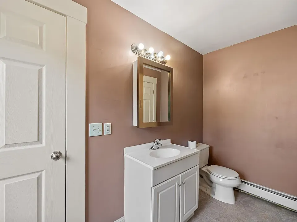 63 Franklin St #63