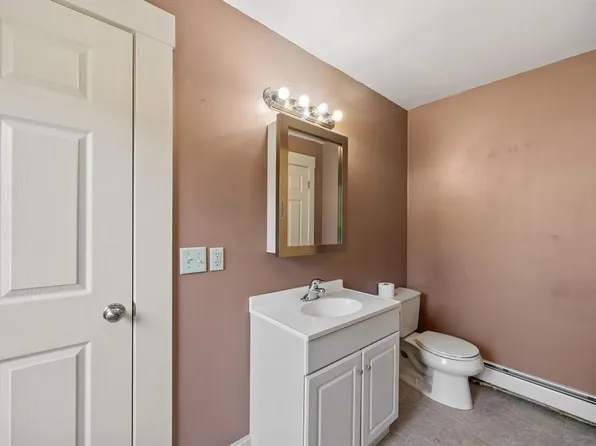 63 Franklin St #63, Concord, NH 03301