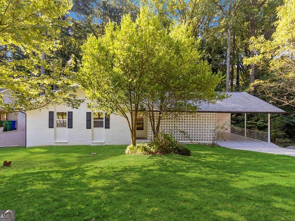 1st image of 3221 Moss Oak Dr
