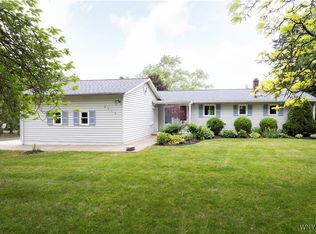 2713 Upper Mountain Rd, Sanborn, NY 14132