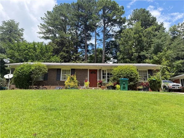 3164 Moss Oak Dr, Doraville, GA 30340
