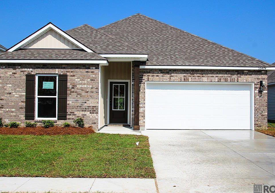 1st image of 35474 Forest Manor Ave