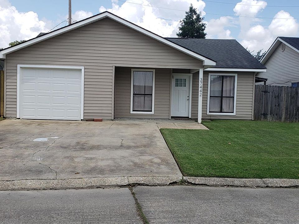 1st image of 37442 E Hillside Dr