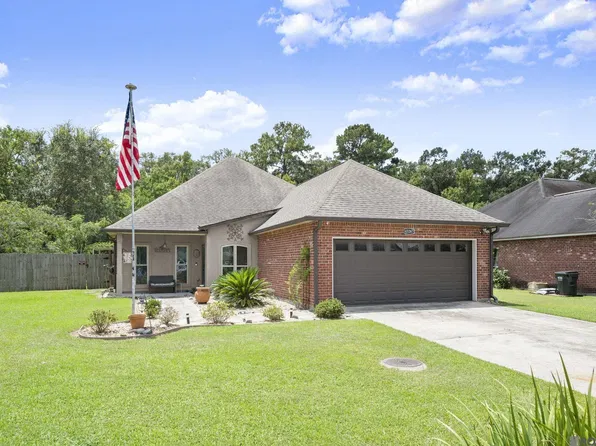 43267 Sycamore Bend Ave, Gonzales, LA 70737