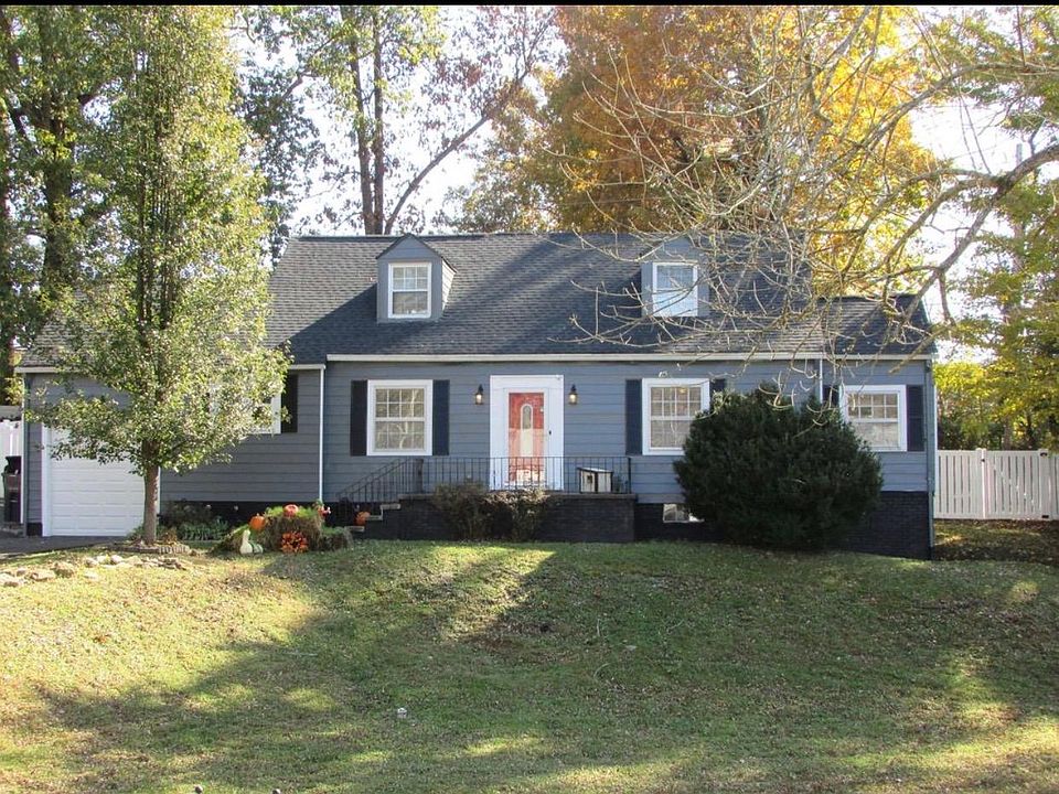 1st image of 312 Elmwood Dr