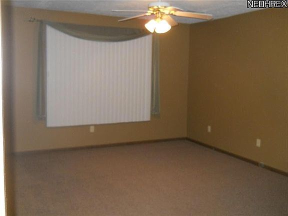 3rd image of 822 Tollis Pkwy #822