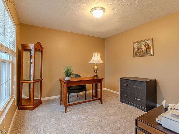 2nd image of 390 Blair Cir