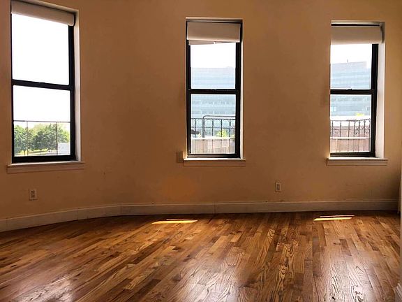 4th image of 90 Convent Ave APT 51