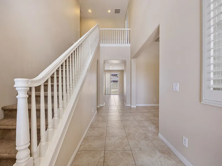 36425 Fallingstar Pl — Photo 3