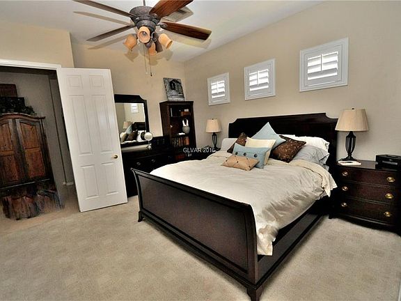 4th image of 11 Moraine Dr