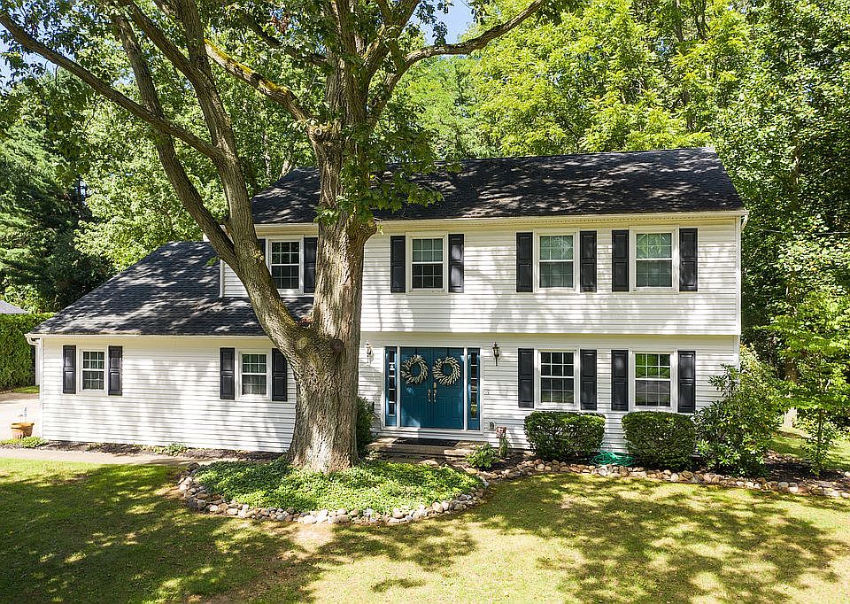 1st image of 1223 Romayne Dr