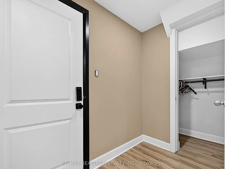 40 Carr Dr — Photo 21