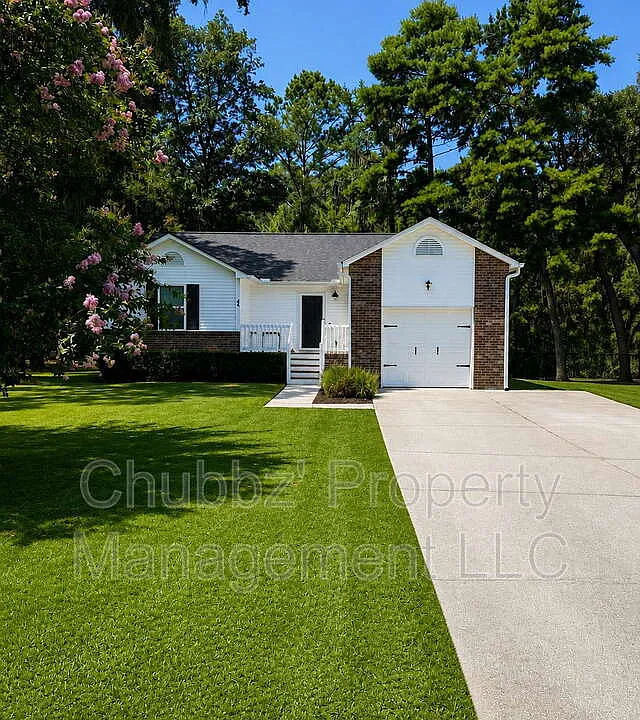 44 Canopy Ln