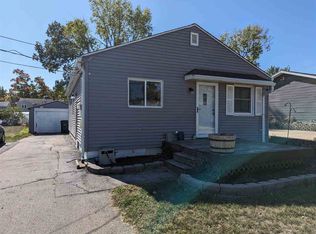 1231 33rd St NE, Cedar Rapids, IA 52402