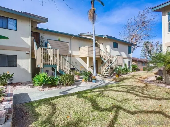 353 Stage Coach Rd, Oceanside, CA 92057