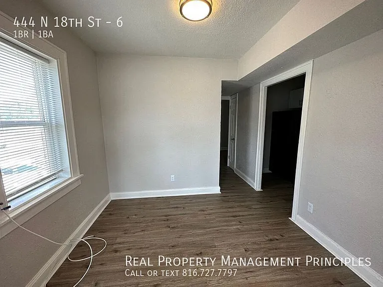 444 N 18th St #6 — Photo 6