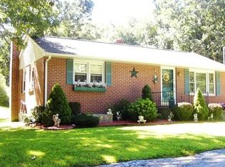 138 Snake Meadow Rd, Killingly, CT 06239