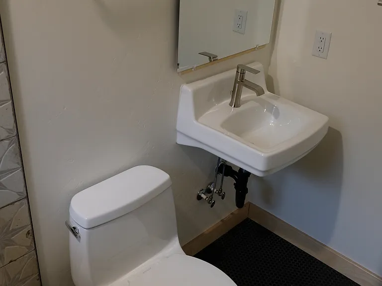 1029 W Pierpont Ave S #1 — Photo 14