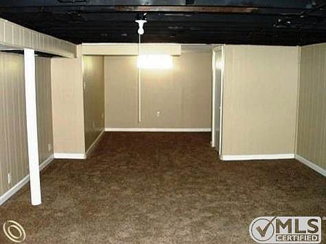 BASEMENT 2.JPG