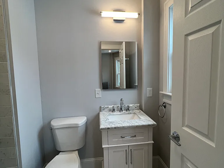 11 Burnham St #2 — Photo 15
