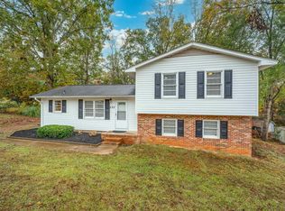 222 W Yellow Wood Dr, Simpsonville, SC 29680