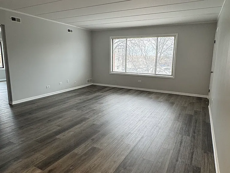 18114 Martin Ave #3A — Photo 5