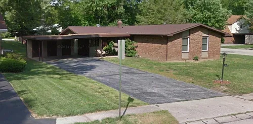 102 Derbyshire Dr Photo 1