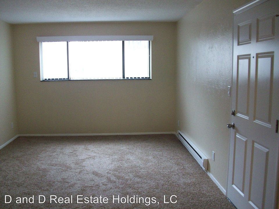 2nd image of 3308 Oakland Rd NE APT 3