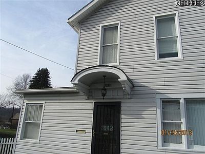 3rd image of 1035 Center St