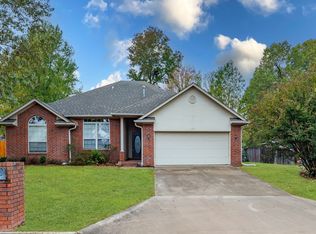 695 Eastern Hills Dr, Greenwood, AR 72936
