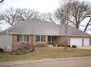 63 Mary Senica Ave, La Salle, IL