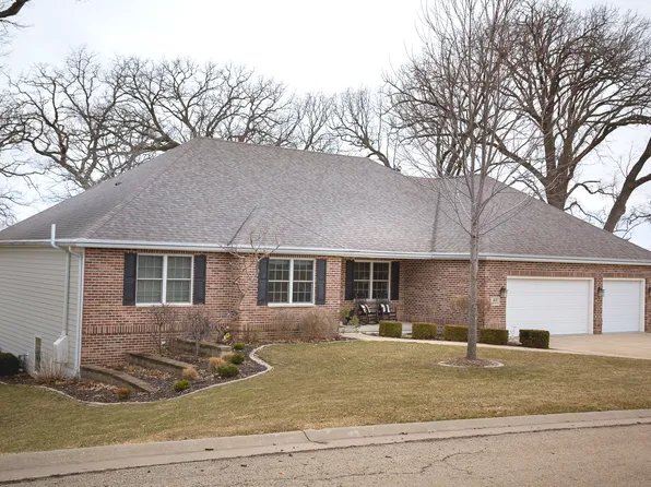 63 Mary Senica Ave, La Salle, IL 61301