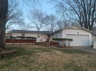 6721 Vermont Ave, Raytown, MO 64133