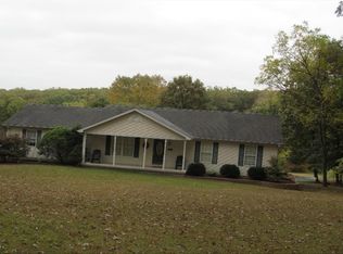8550 Buxton Acres Rd, Dittmer, MO 63023