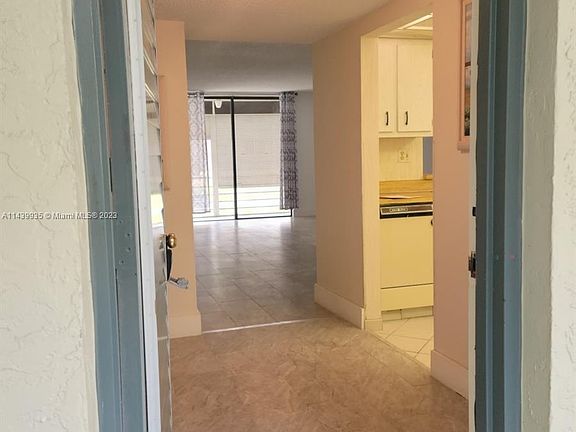 4th image of 1820 SW 81st Ave APT 3111