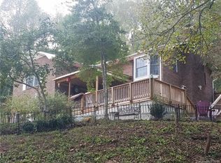 225 Bird Creek Dr, Waynesville, NC 28786