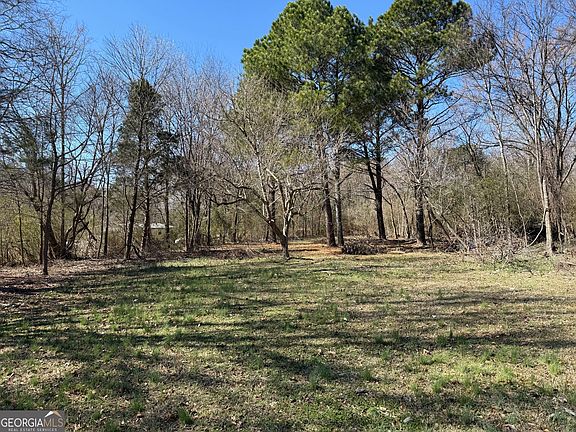 3rd image of 1317 Bakers Ferry Rd