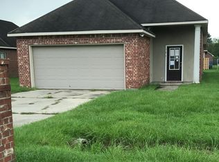 607 Magnolia Knee Dr, Carencro, LA 70520
