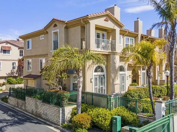 1251 Bayside Cir, Oxnard, CA 93035