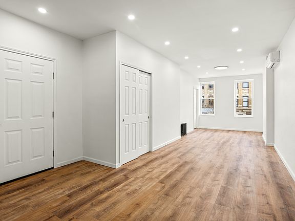 3rd image of 408 Rogers Ave APT 2
