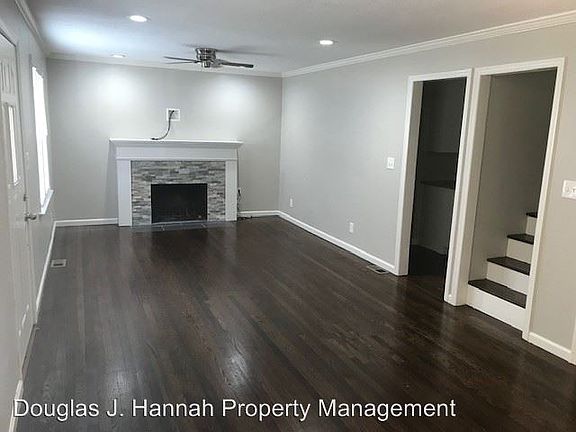 2nd image of 5310 Lamar Ave