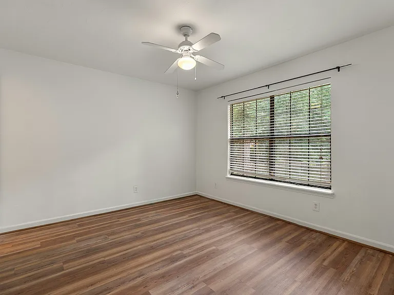 2434 Jolene Ln — Photo 37