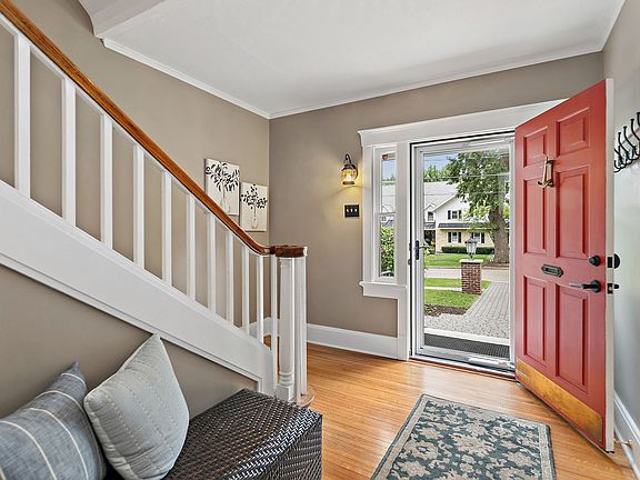 5th image of 509 Easton Ave