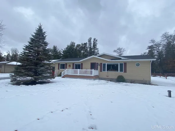 7723 N Bluff Dr #O5, Gladstone, MI 49837