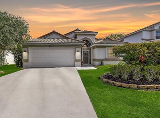 8561 Windy Cir, Boynton Beach, FL 33472