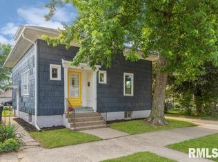 106 Fayette St, Clinton, IA 52732