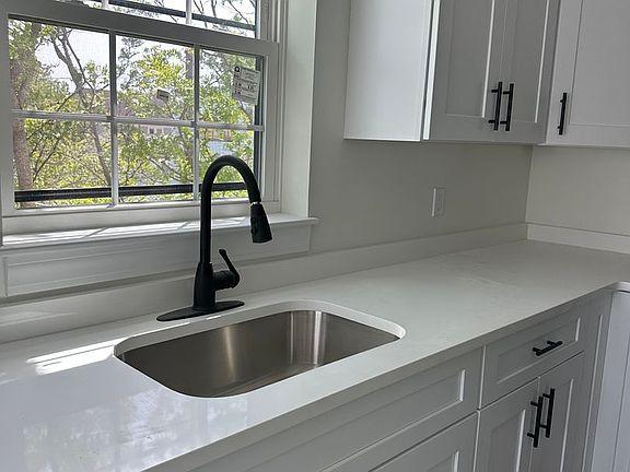 2nd image of 531 Smith St Unit 102