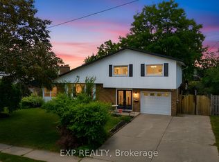 6937 Waterloo Dr, Niagara Falls, ON L2J1E3