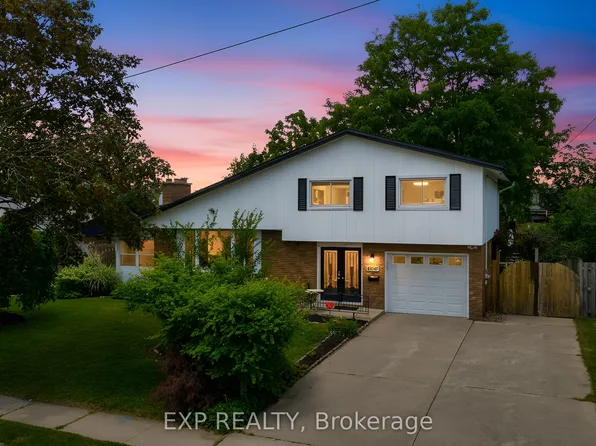 6937 Waterloo Dr, Niagara Falls, ON L2J 1E3